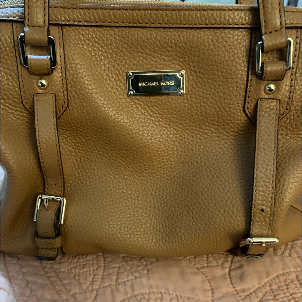 Michael Kors leather bag EUC  —classic brown